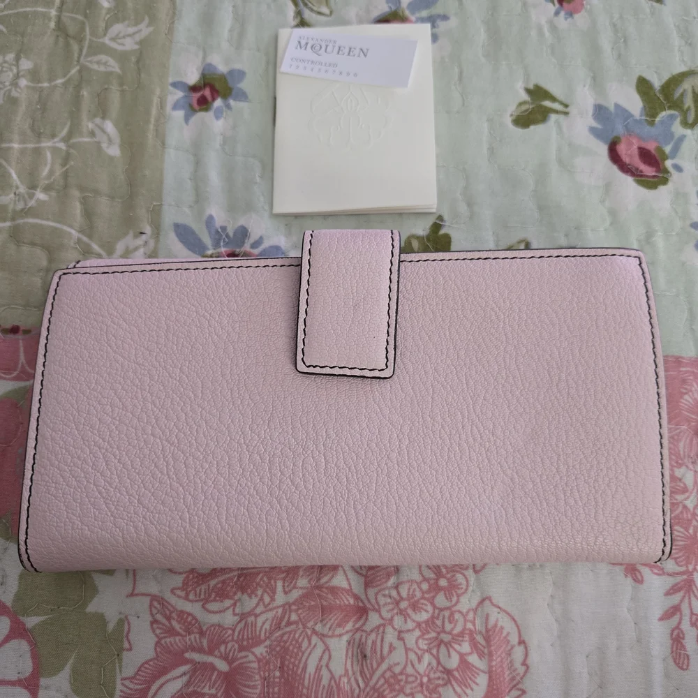Alexander McQueen authentic alexander